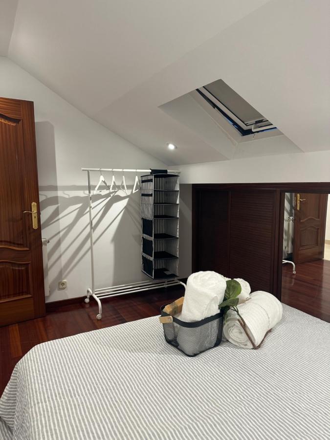 Apartamento O Xaneiro Noia Exterior foto