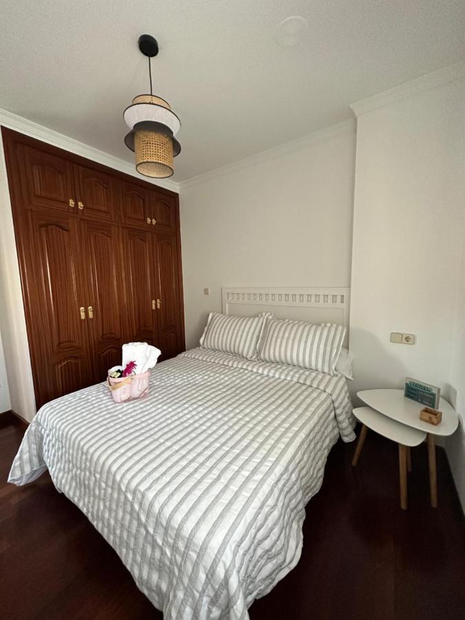 Apartamento O Xaneiro Noia Exterior foto