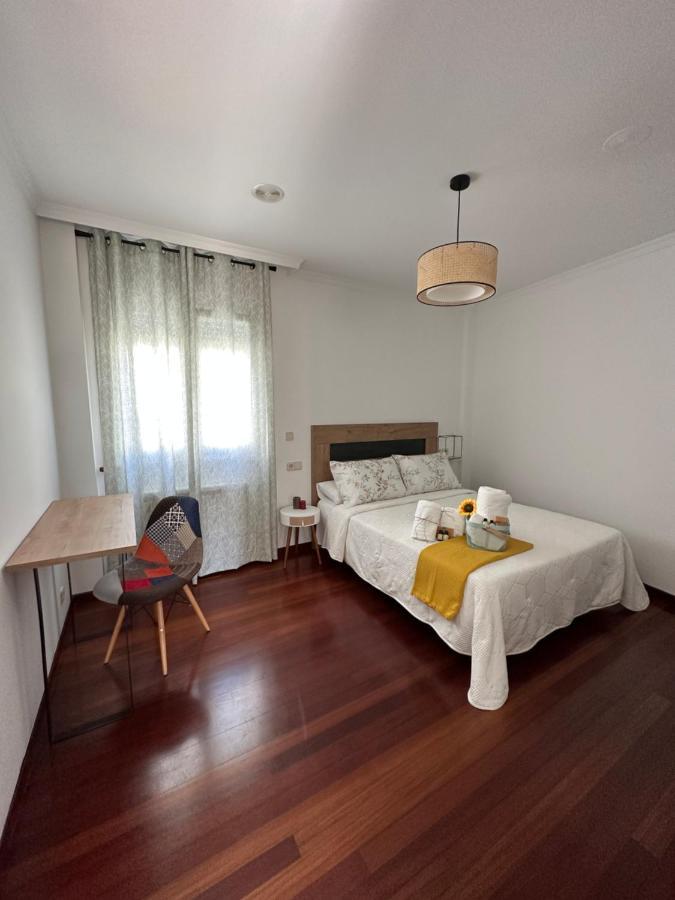 Apartamento O Xaneiro Noia Exterior foto