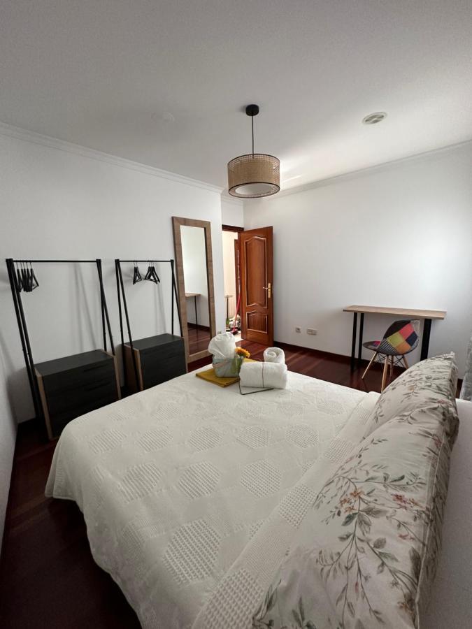 Apartamento O Xaneiro Noia Exterior foto